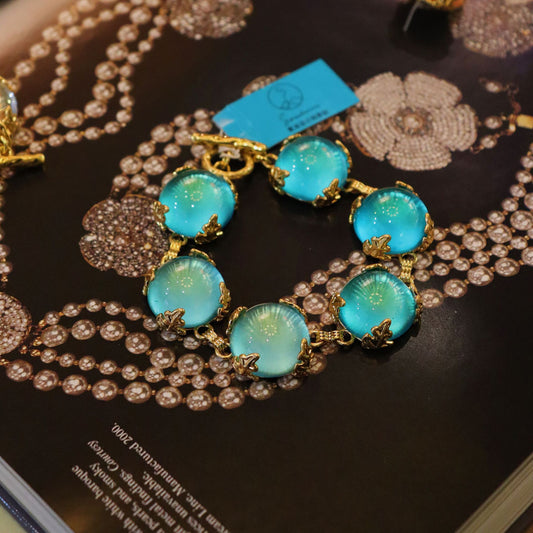 오로라 볼트 · 빈티지 오스트리아 유리 보석 세트