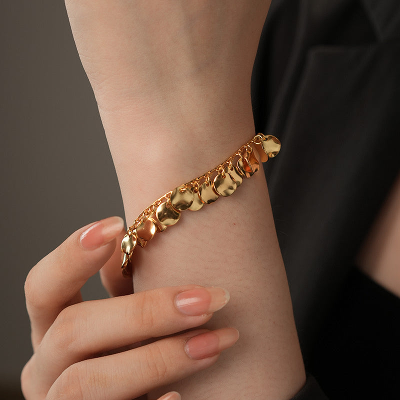 Lustre Chain · Geometric Disc Gold Bracelet