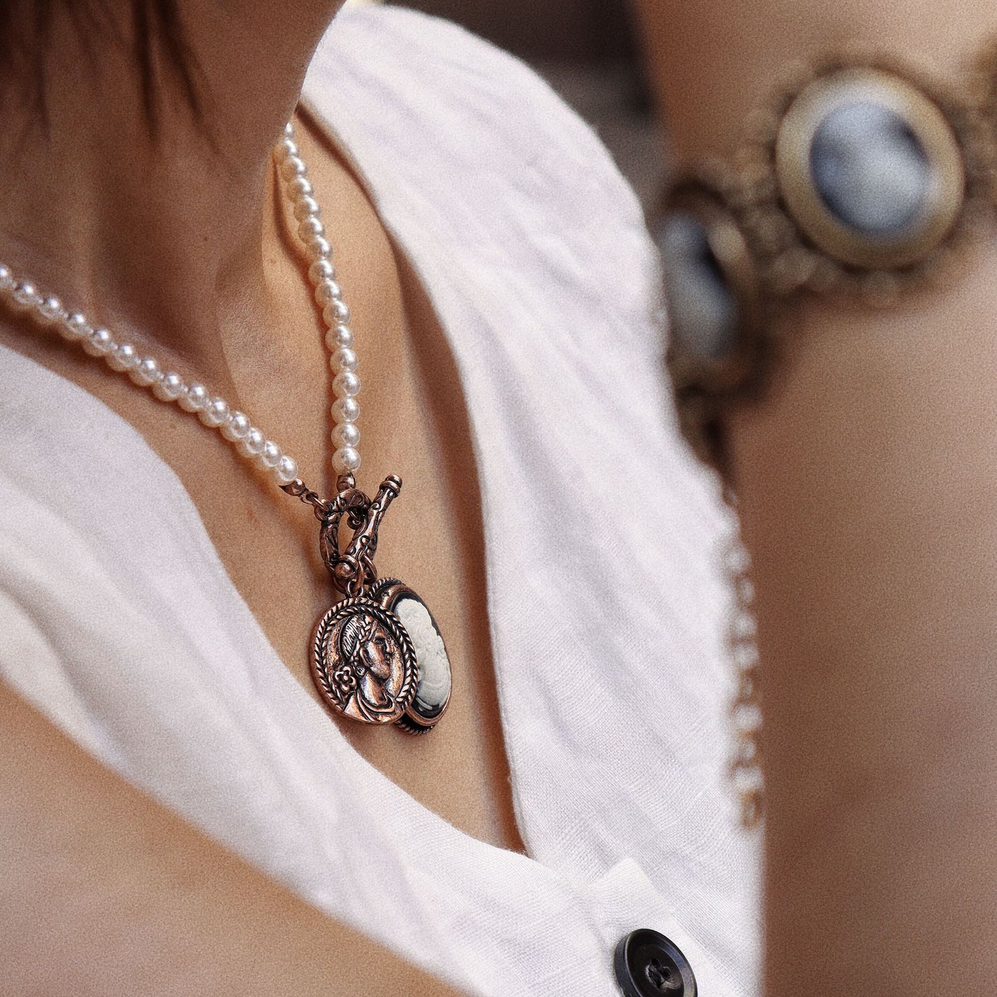 Cameo Reverie · Vintage Goddess Portrait Pearl Jewelry Set