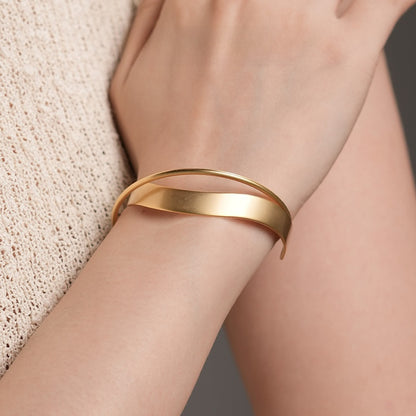 Golden Fold · Minimalist Layered Cuff Bracelet