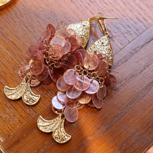 Escamas Doradas · Pendientes de Gota Inspirados en Peces Vintage