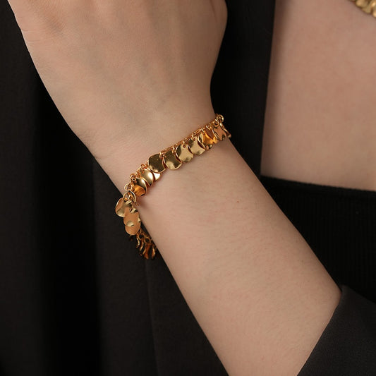 Lustre Chain · Geometric Disc Gold Bracelet