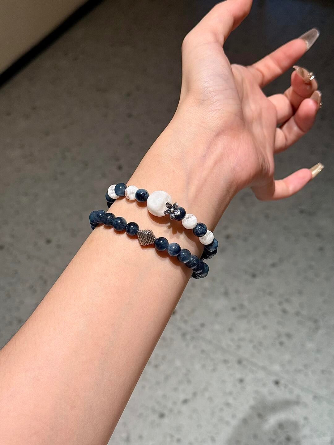 Snowdepth Whispers · Blue Rabbit Hair & Snow Phantom Crystal Bracelet