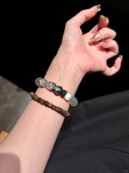 Forestglow Moon｜Silver Moonstone & Seraphinite Bracelet