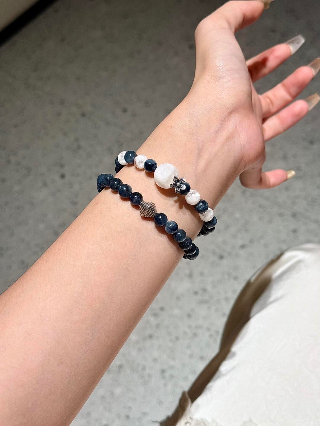 Snowdepth Whispers · Blue Rabbit Hair & Snow Phantom Crystal Bracelet