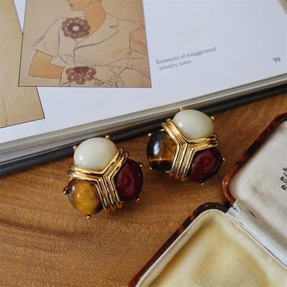 トリニティ・クレスト · ヴィンテージ・スリートーン・カボション・クリップイヤリング