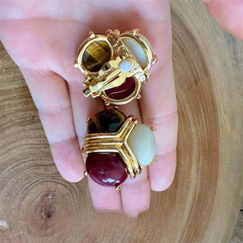 トリニティ・クレスト · ヴィンテージ・スリートーン・カボション・クリップイヤリング