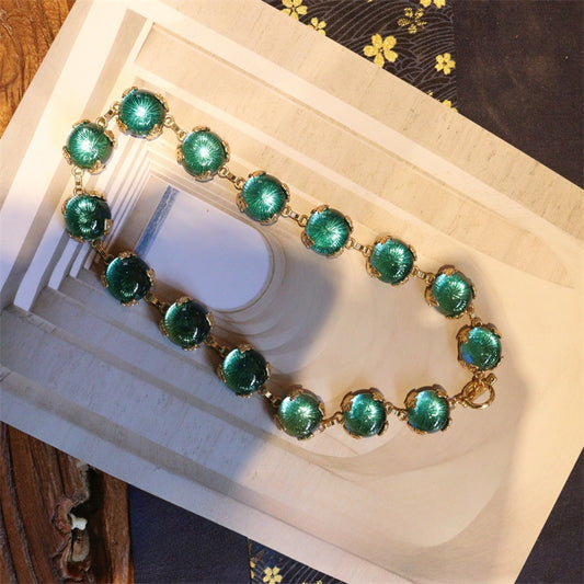 Lagunenlicht · Vintage-Halskette mit Teal-Glascabochon